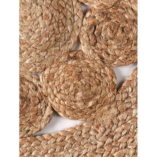 Round jute rug circle pattern image