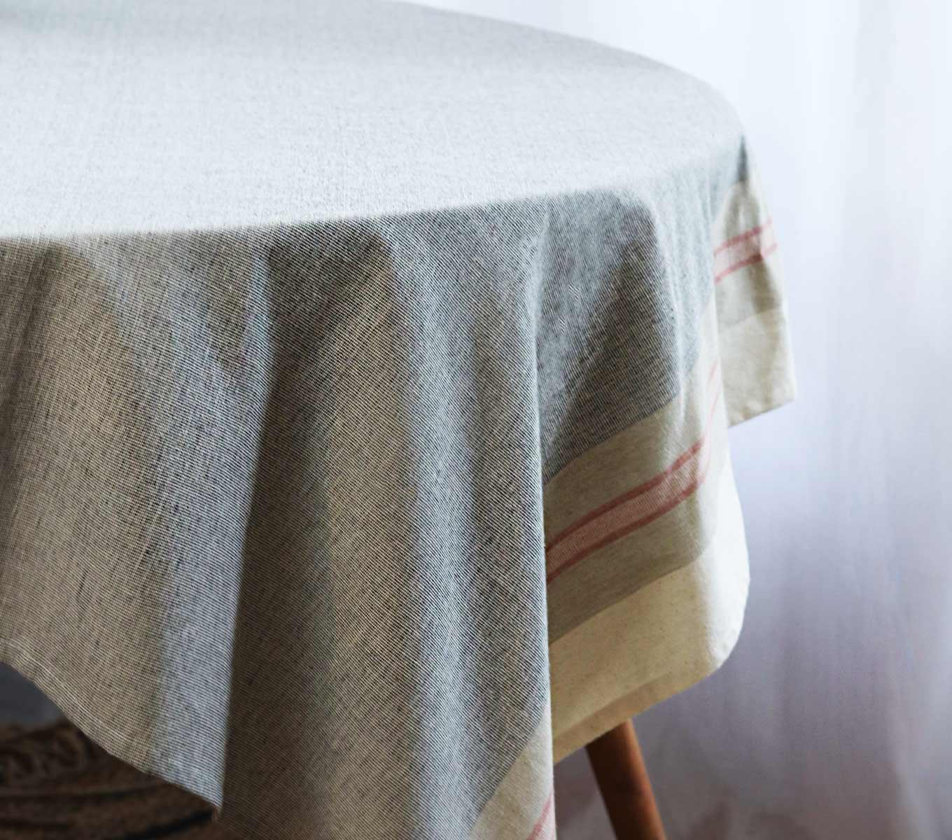 Nappa Dori table cloth in BLACK/BEIGE color